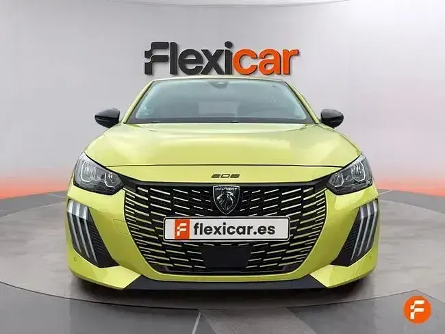 Usado Peugeot 208 Allure 100 CV (73 kW) 2025 Verde Utilitario
