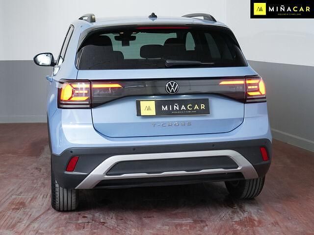 Usado VW T-Cross Life 116 CV (85 kW) 2024 Azul SUV