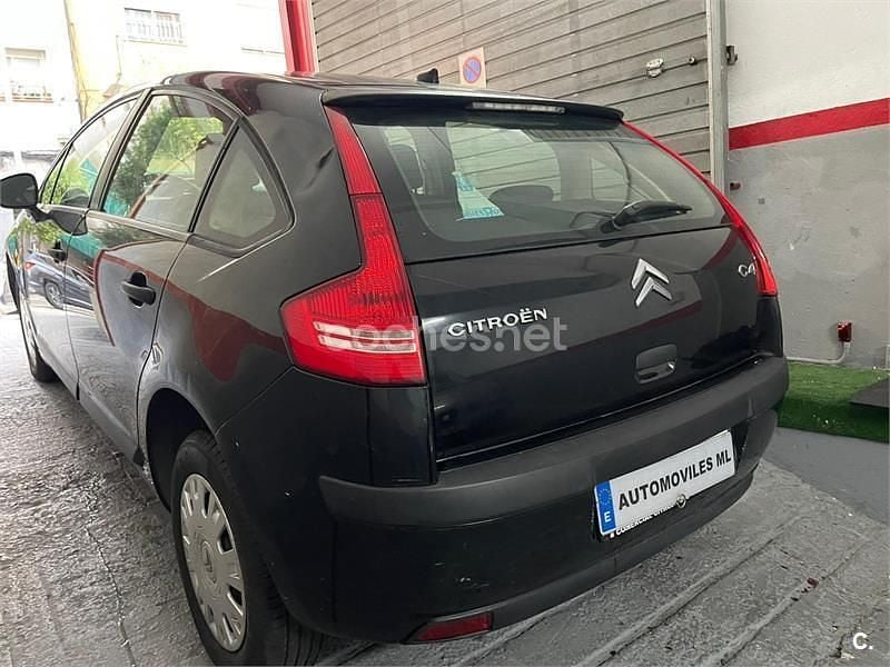 Usado Citroën C4 112 CV (82 kW) 2010 Negro Berlina