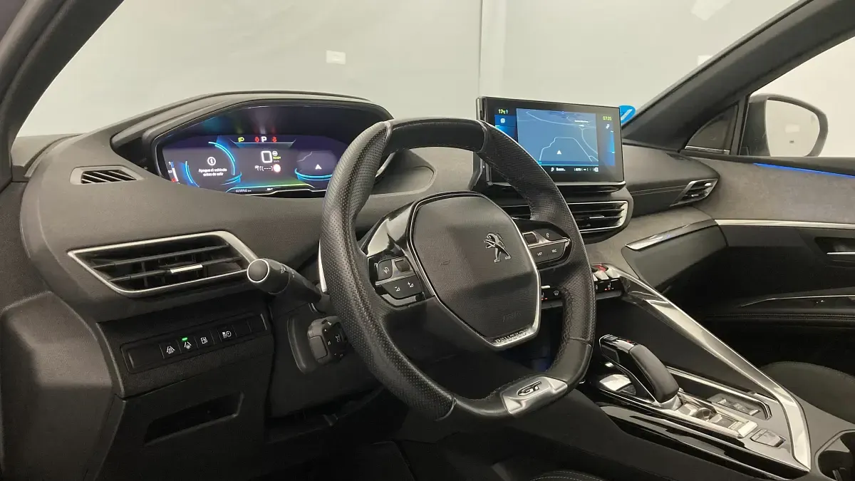 Usado Peugeot 3008 GT 300 CV (220 kW) 2022 Gris artense / negro SUV