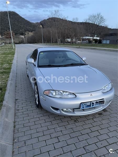 Usado Mitsubishi Eclipse 145 CV (106 kW) 1997 Gris / plata Coupe