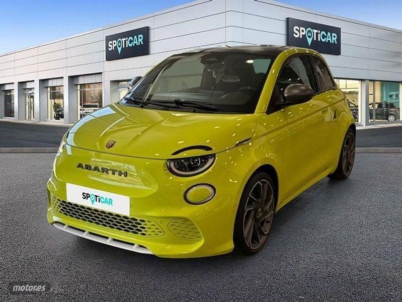 Usado Abarth 500 Scorpionissima 114 kW (155 CV) 2024 Verde Berlina