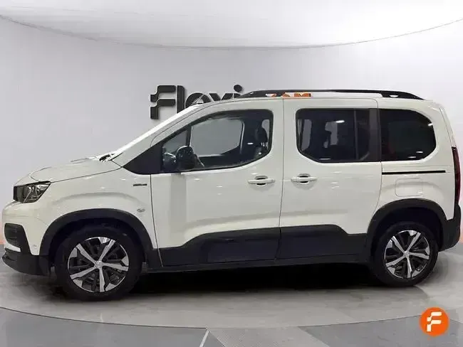 Gebraucht Peugeot Rifter GT-line 130 PS (95 kW) 2020 Weiß Van / Kleinbus