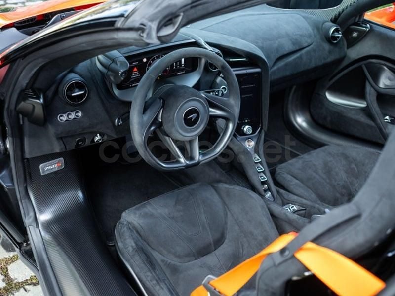 Usado McLaren 750S 751 CV (552 kW) 2024 Naranja Descapotable