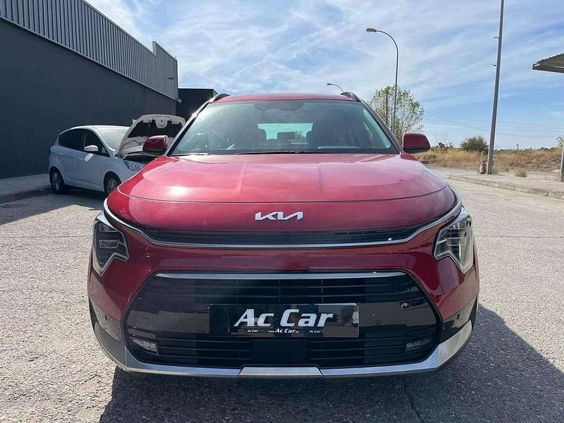 Usado Kia Niro 128 CV (94 kW) 2024 Rojo SUV