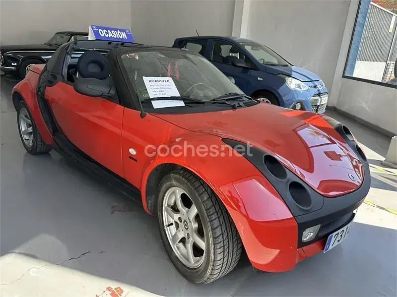 Usado Smart Roadster 82 CV (60 kW) 2005 Rojo Descapotable