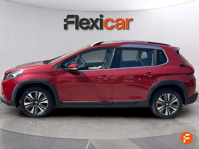 Usado Peugeot 2008 Allure 110 CV (80 kW) 2016 Rojo SUV