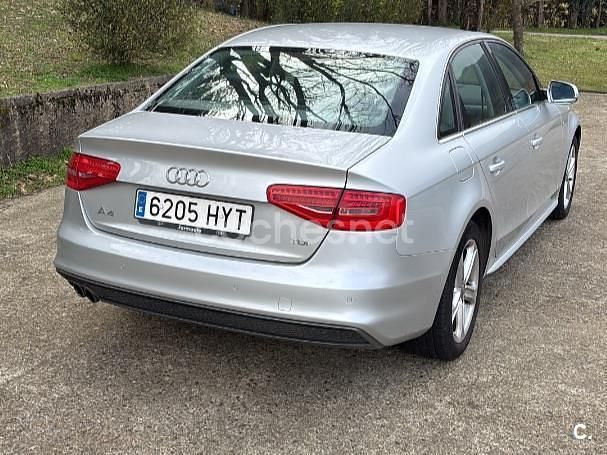 Usado Audi A4 S-Line 150 HP (110 kW) 2014 Cinzento Sedan