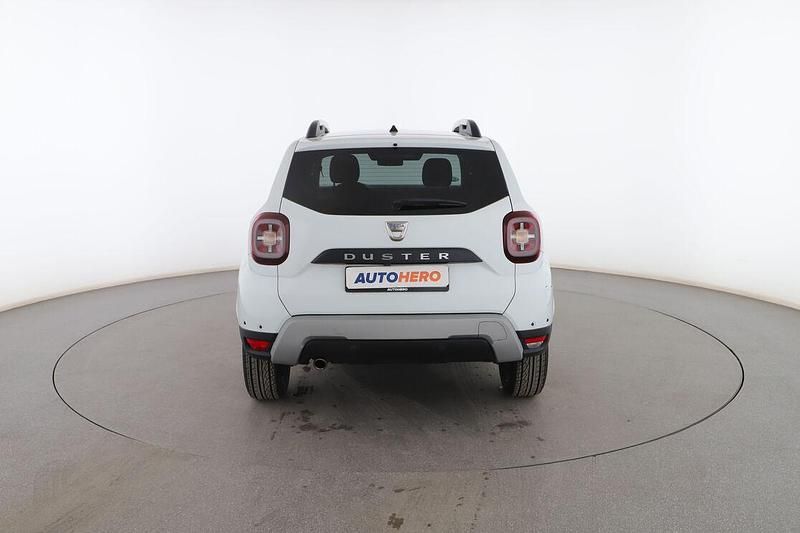 Usado Dacia Duster Prestige 116 CV (85 kW) 2019 Blanco SUV
