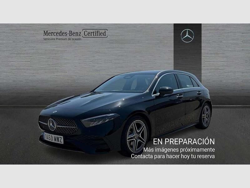 Negro Usado 2024 Mercedes A180 Berlina | 31.490 € (Precio justo) - Imagen 1/4