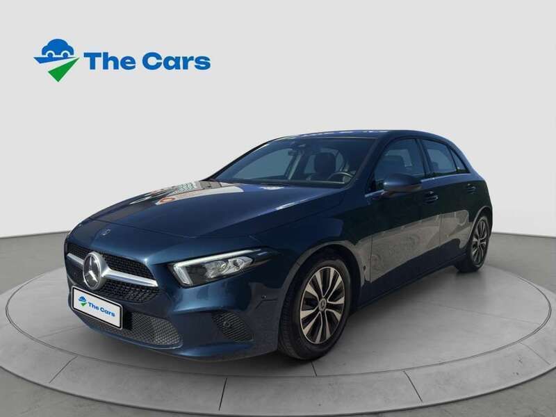 Azul Usado 2019 Mercedes A200 Utilitario | 23.990 € (Precio justo) - Imagen 1/4