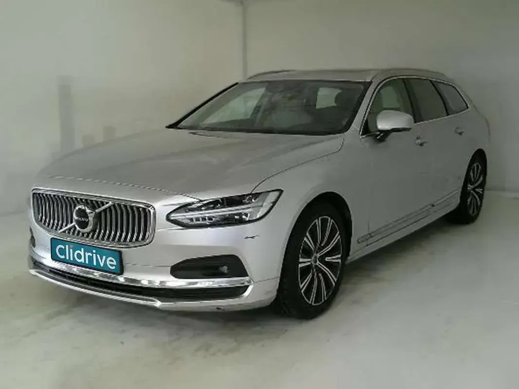 Käytetty Volvo V90 Inscription 197 HP (144 kW) 2021 Harmaa Farmari