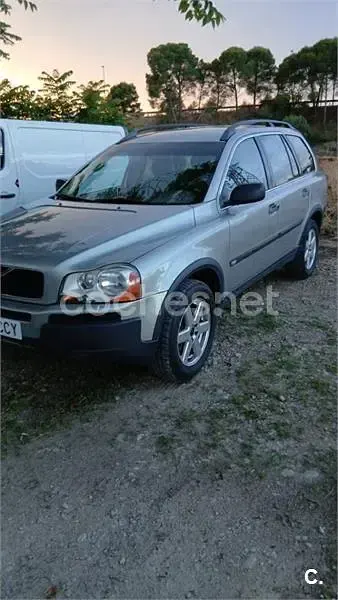 Usado Volvo XC90 163 CV (119 kW) 2003 Gris / plata SUV