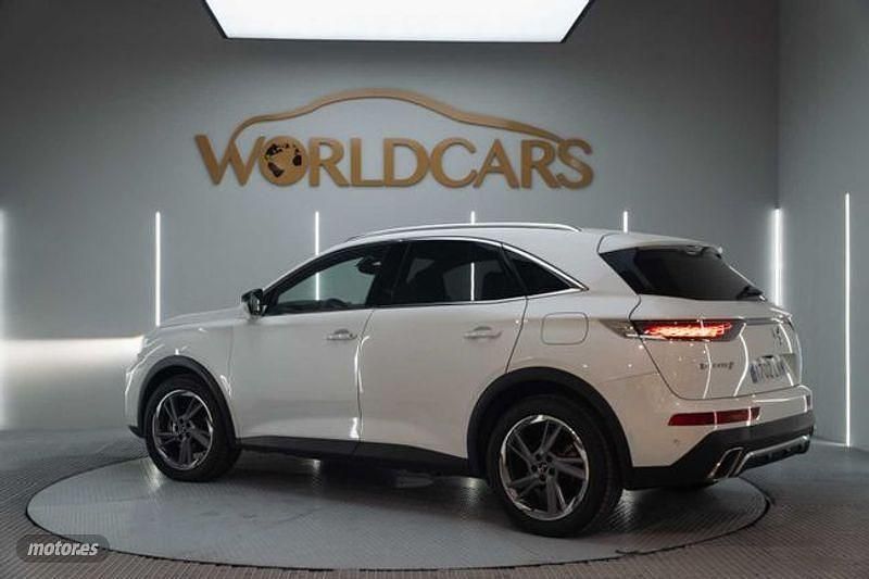 Usado DS Automobiles DS7 Crossback Grand Chic 299 CV (219 kW) 2021 Blanco SUV