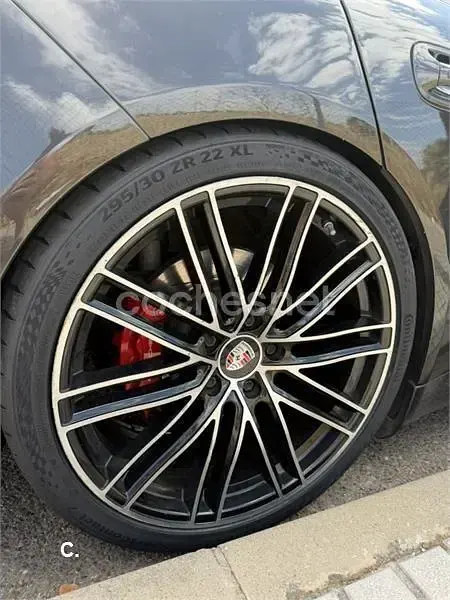 Usado Porsche Panamera Turbo 500 CV (367 kW) 2011 Negro Utilitario