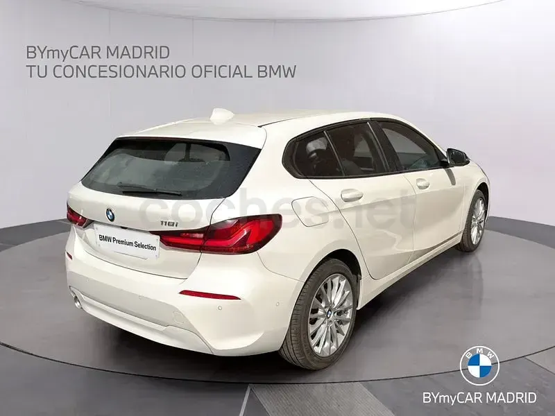 Usado BMW 118 Executive 140 CV (102 kW) 2022 Blanco Utilitario