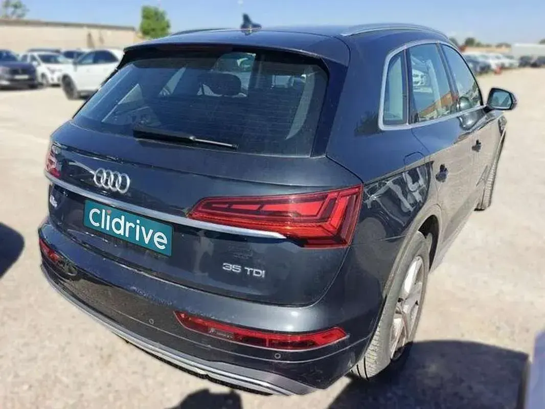 Usado Audi Q5 Sportback Advanced 163 CV (119 kW) 2021 Gris SUV