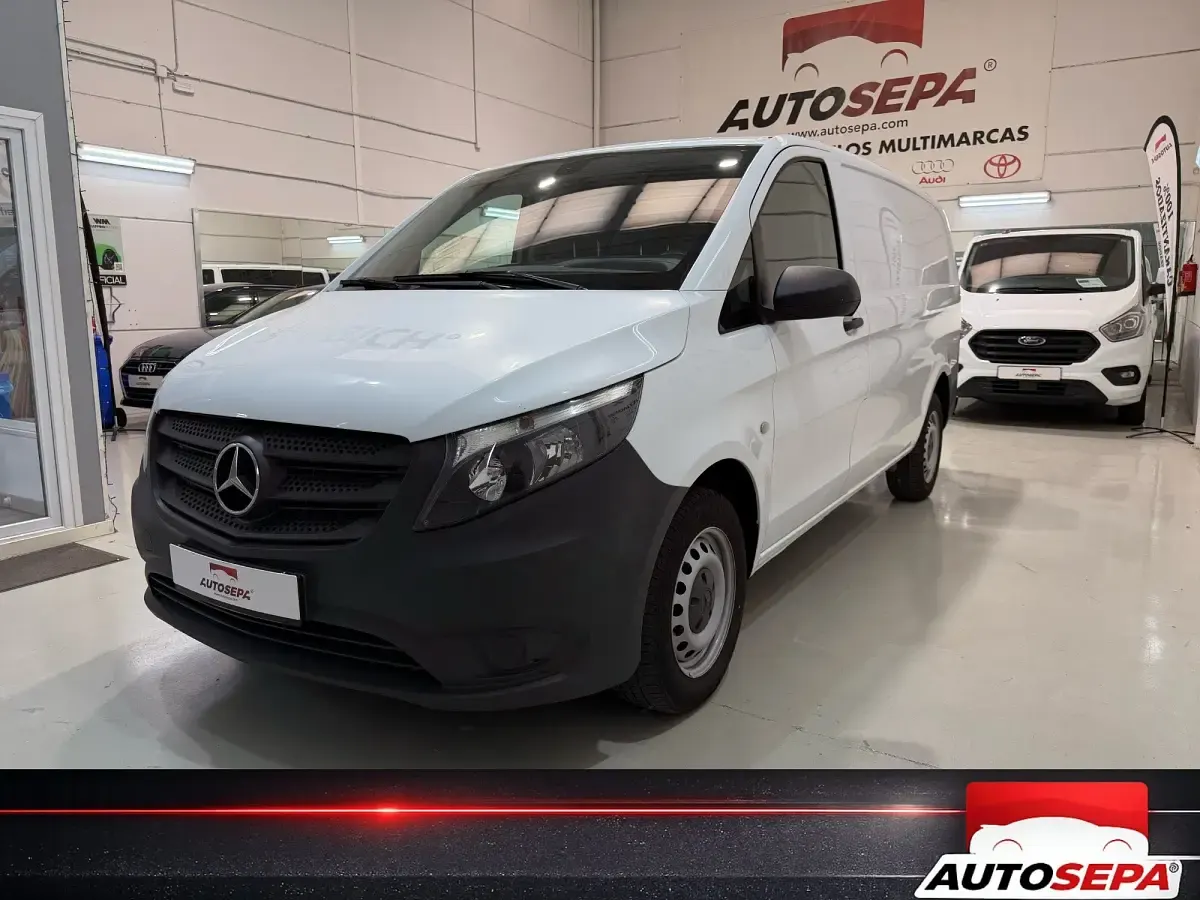Usado Mercedes Vito 136 CV (100 kW) 2020 Blanco Van