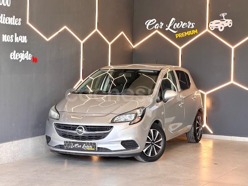 Usado Opel Corsa Expression 75 CV (55 kW) 2016 Gris / plata Berlina