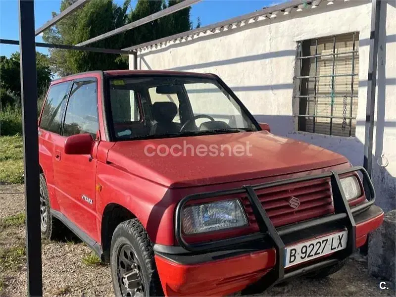 Usado Suzuki Vitara 80 CV (58 kW) 1995 Rojo SUV