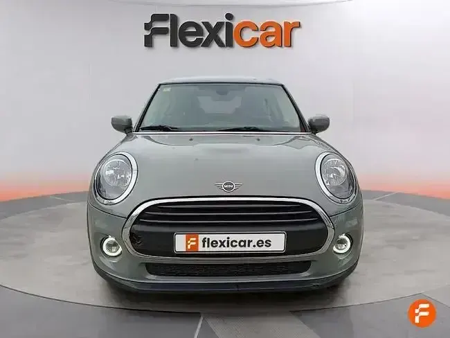 Usado Mini ONE 102 CV (75 kW) 2020 Gris Utilitario