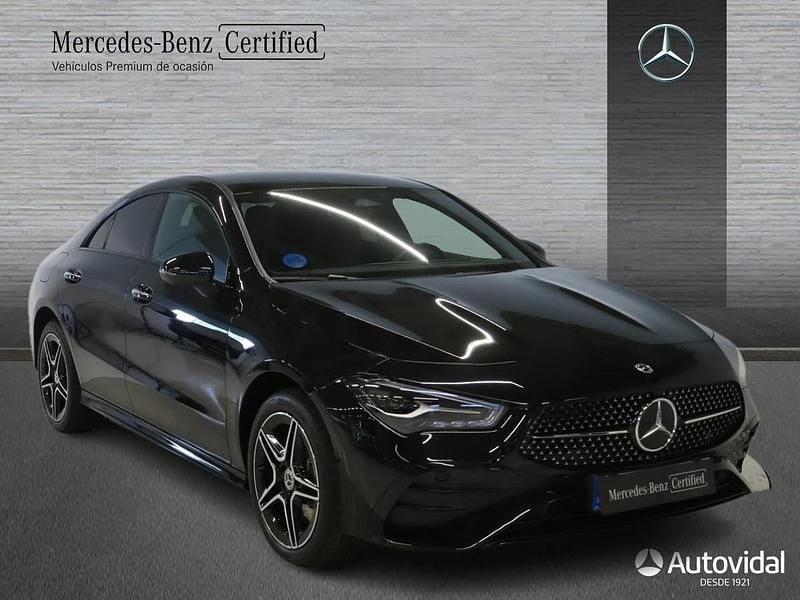 Usado Mercedes GLA250 218 CV (160 kW) 2025 Negro SUV