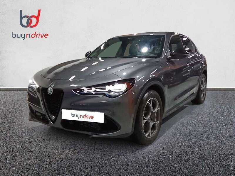 Gris Usado 2023 Alfa Romeo Stelvio Sprint SUV | 31.990 € (Super precio) - Imagen 1/4