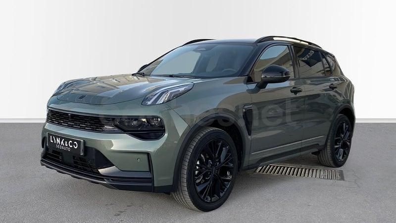 Usado Lynk & Co 01 276 CV (202 kW) 2025 Verde SUV