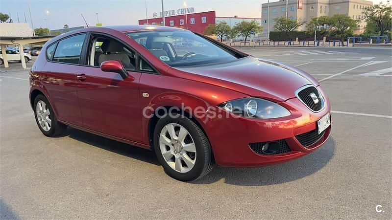 Granate Usado 2009 Seat Leon Sport Berlina | 4999 € (Buen precio) - Imagen 1/4