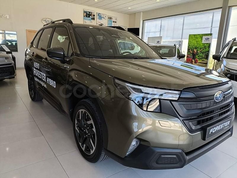 Usado Subaru Forester Active 152 CV (111 kW) 2025 Verde SUV