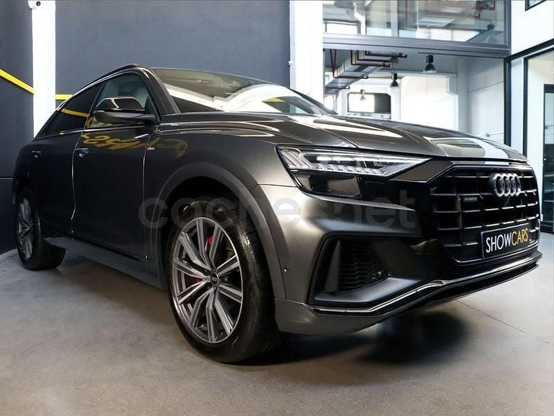 Usado Audi Q8 S-line plus 462 CV (339 kW) 2022 Gris / plata SUV