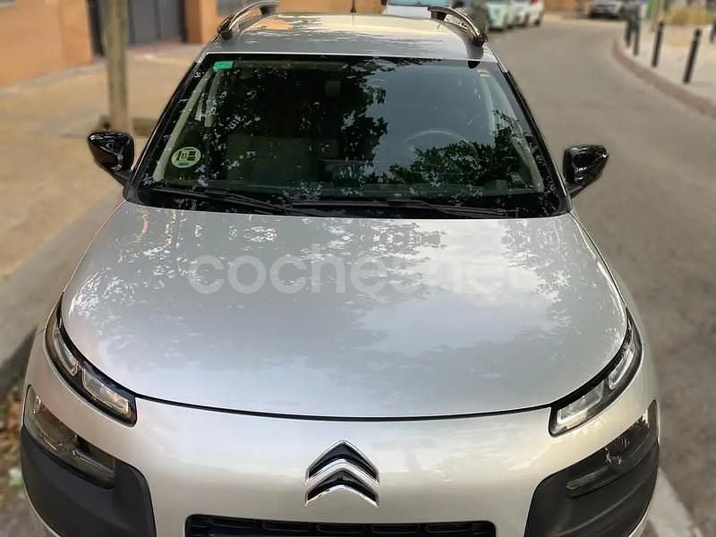 Usado Citroën C4 Cactus Feel 100 CV (73 kW) 2015 Gris / plata Utilitario