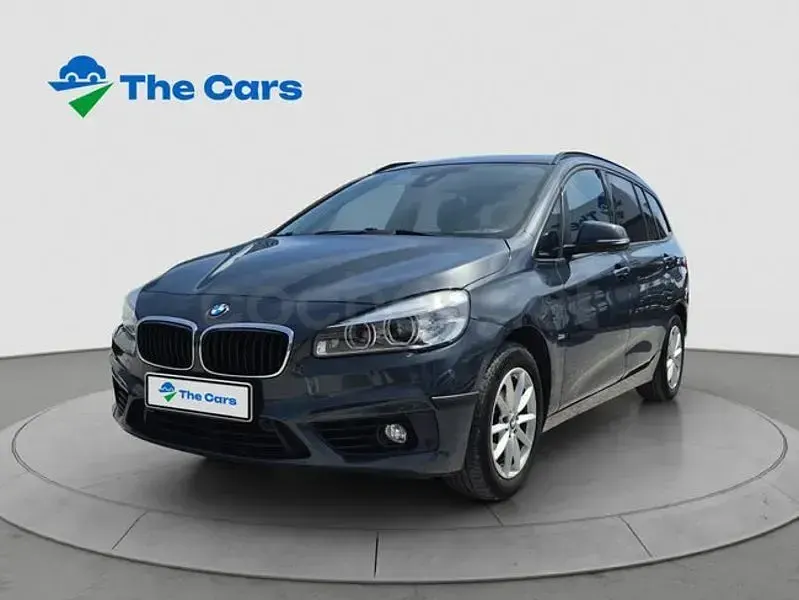 Usado BMW 216 Active Tourer Comfort Edition 116 CV (85 kW) 2015 Gris / plata Monovolumen