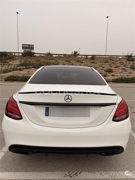 Käytetty Mercedes C220 AMG line 170 HP (125 kW) 2016 Valkoinen Sedan