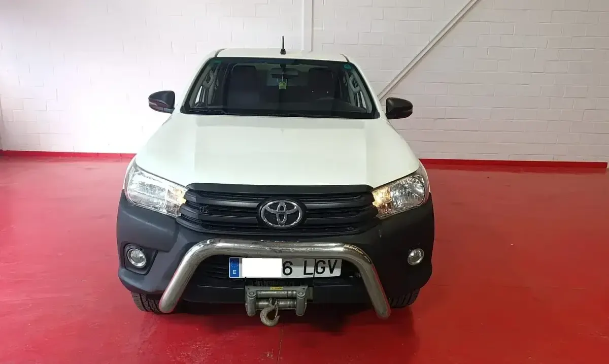 Usado Toyota HiLux 150 CV (110 kW) 2020 Blanco Pickup/Camioneta