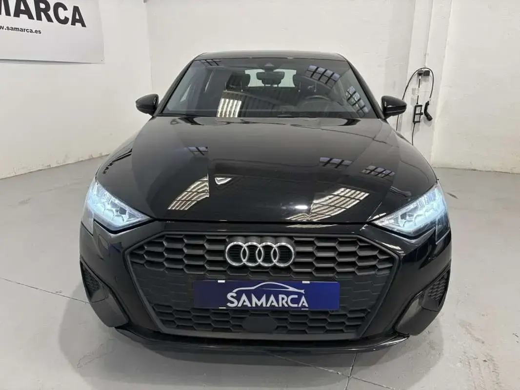 Usado Audi A3 Sportback Advanced 150 CV (110 kW) 2021 Negro Utilitario