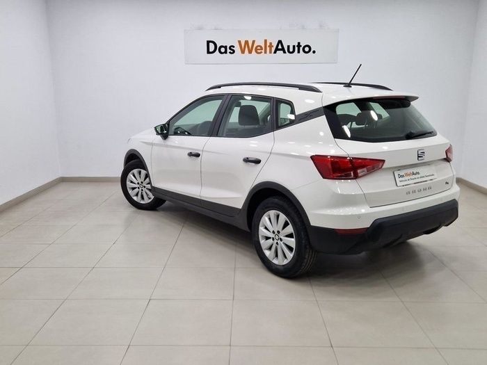 Blanco Usado 2020 Seat Arona Reference SUV | 14.200 € (Precio justo) - Imagen 1/4
