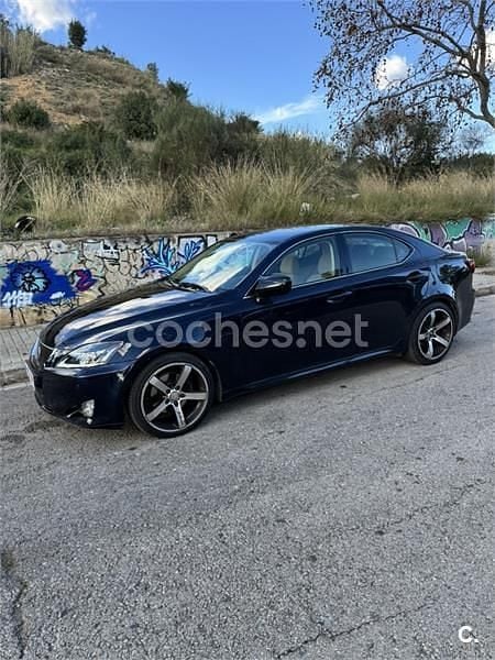 Usado Lexus IS250 Sport Line 208 CV (152 kW) 2005 Azul Berlina