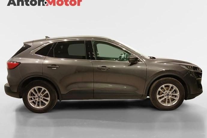 Usado Ford Kuga Titanium 119 CV (87 kW) 2020 SUV