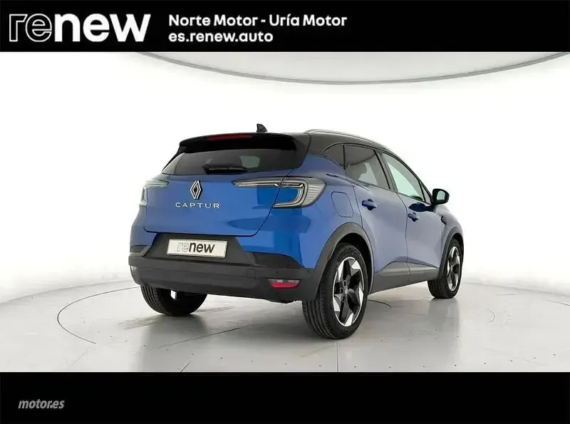 Usado Renault Captur Techno 100 CV (73 kW) 2025 Azul SUV
