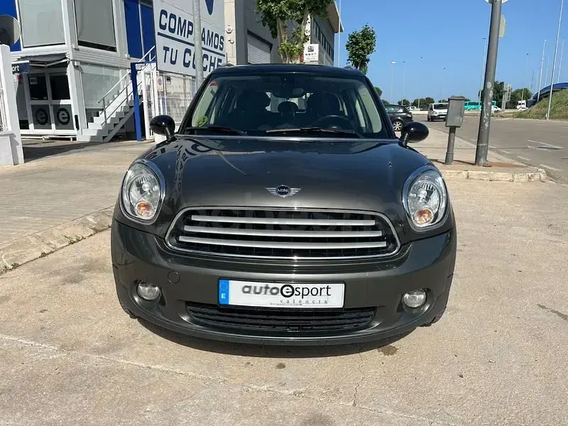 Usado Mini Cooper D Countryman 111 CV (81 kW) 2013 Marrón SUV