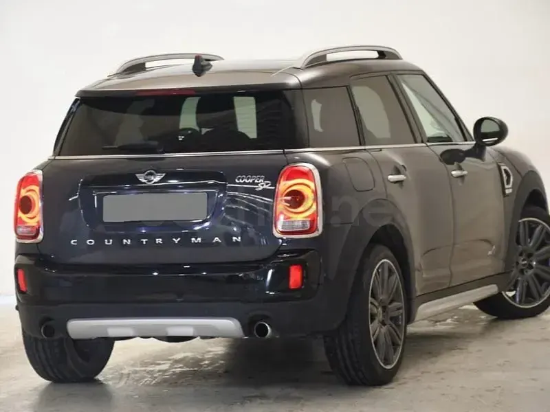 Usado Mini Cooper SD Countryman 190 CV (139 kW) 2019 Gris / plata SUV