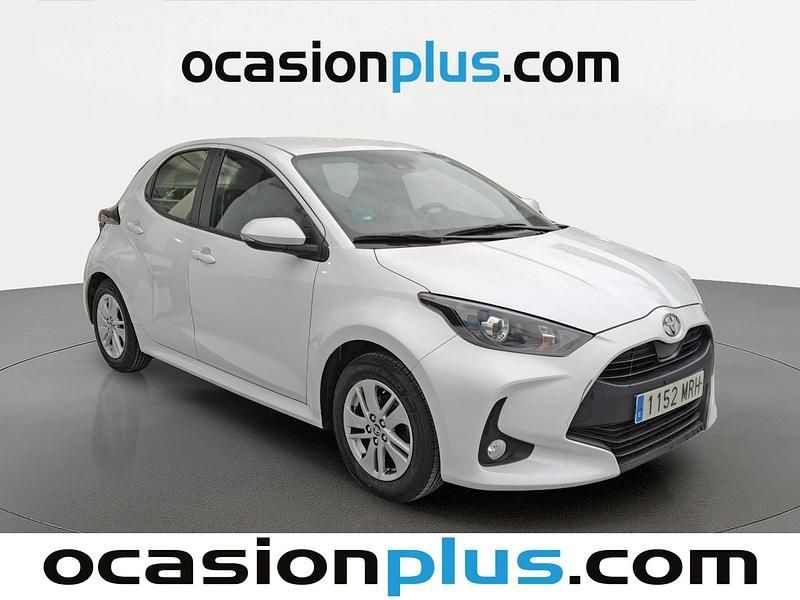 Usado Toyota Yaris Edition 125 CV (91 kW) 2024 Blanco Utilitario