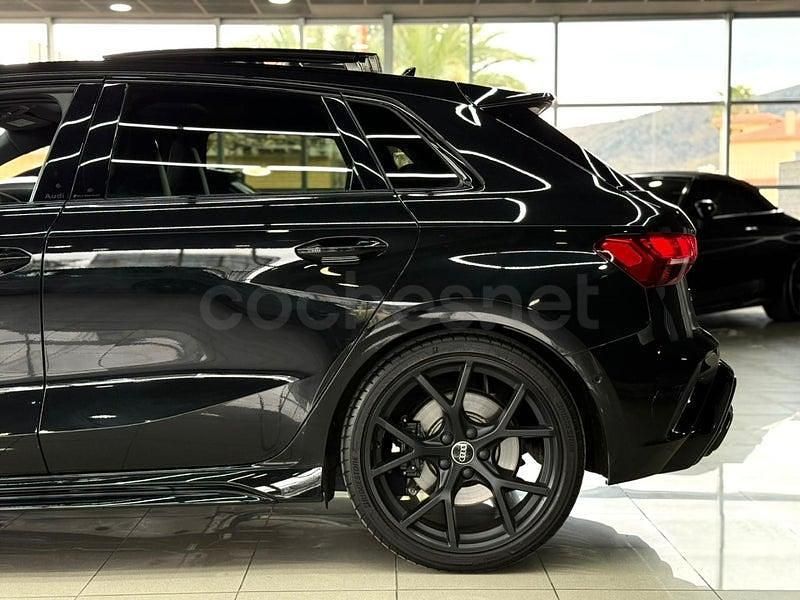 Usado Audi RS3 400 CV (294 kW) 2025 Negro Berlina