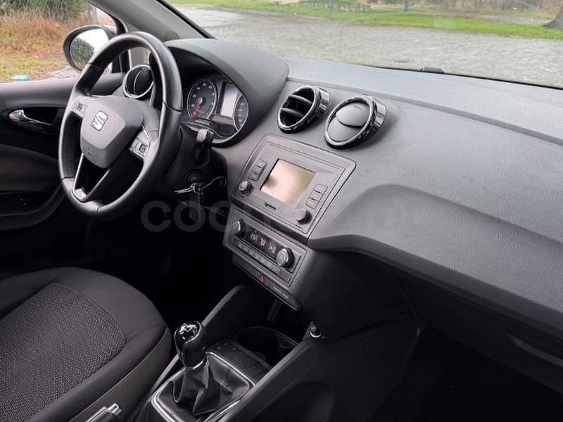 Usado Seat Ibiza Style 90 CV (66 kW) 2017 Negro Berlina