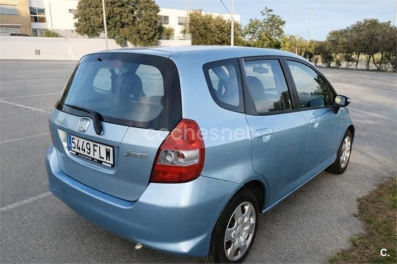 Usado Honda Jazz ES 83 CV (61 kW) 2007 Azul Utilitario