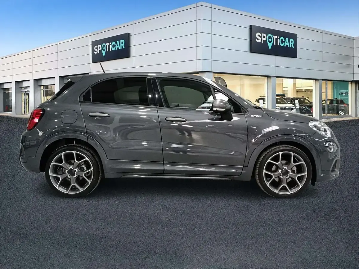Usado Fiat 500X Sport 120 CV (88 kW) 2022 Gris / plata SUV