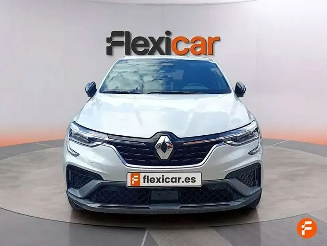 Usado Renault Arkana RS Line 145 CV (106 kW) 2022 Blanco SUV
