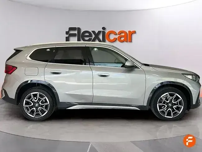 Usado BMW X1 163 CV (119 kW) 2023 Gris SUV