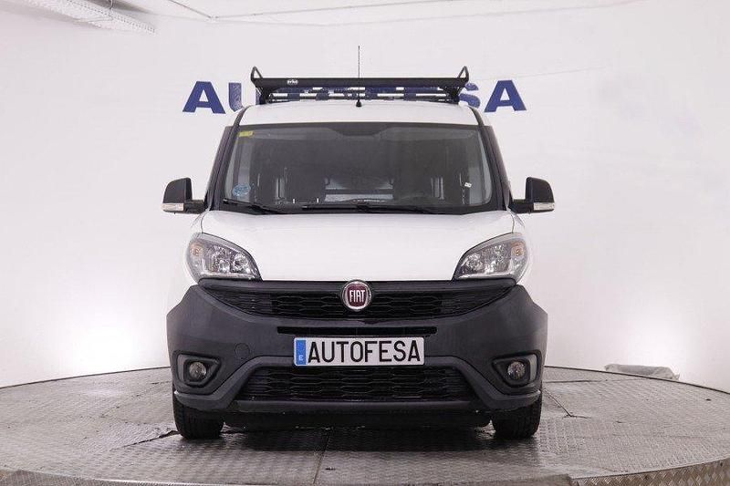 Usado Fiat Doblò 95 CV (69 kW) 2020 Blanco